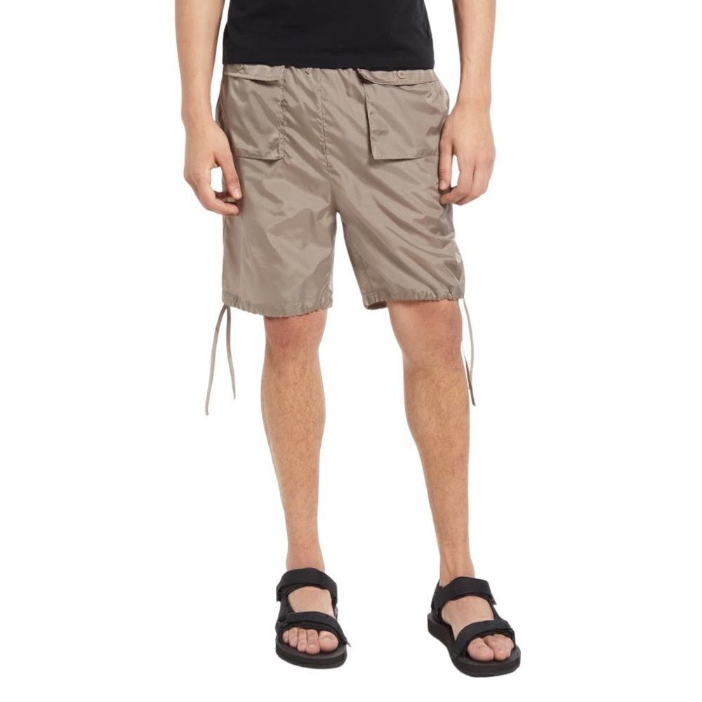 NWOT Native Youth Front Pocket Shorts Men Size 34